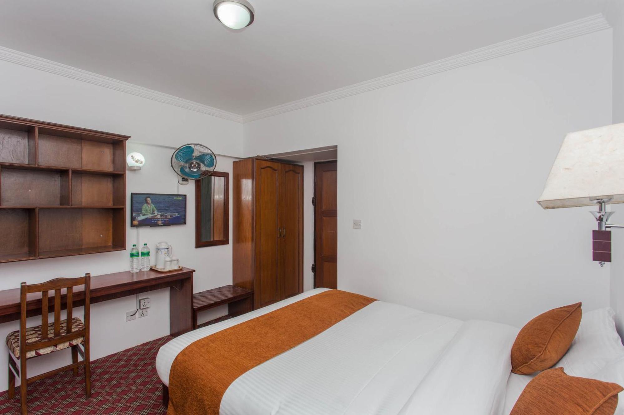 Fuji Hotel Kathmandu Exterior photo