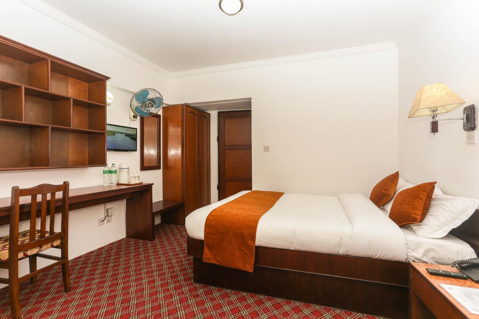 Fuji Hotel Kathmandu Exterior photo