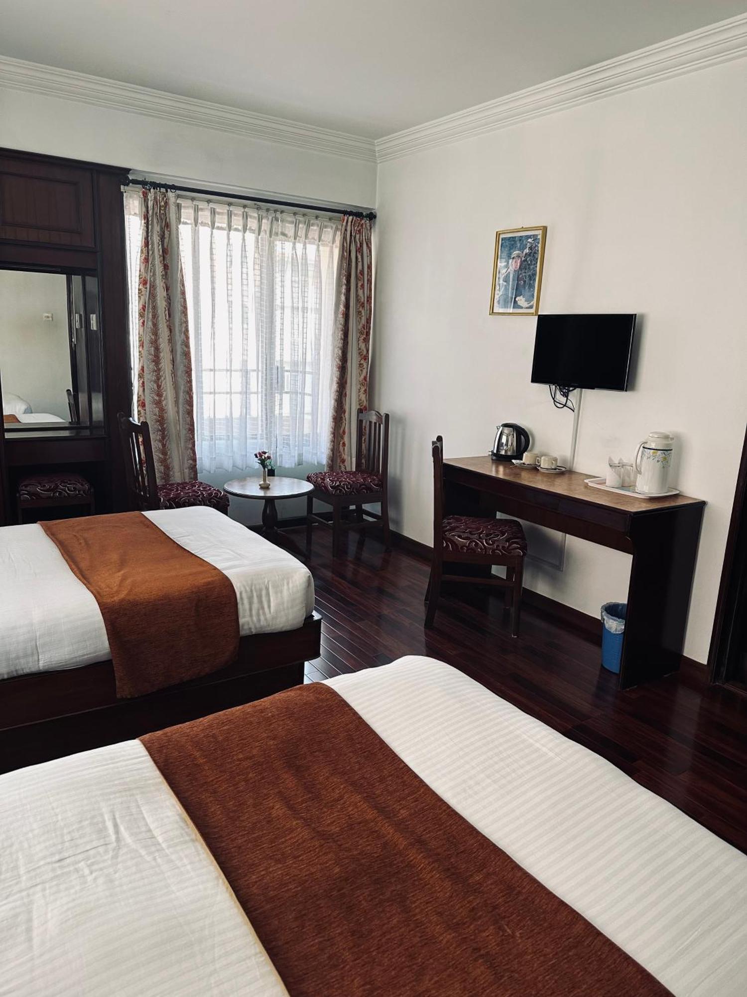 Fuji Hotel Kathmandu Exterior photo