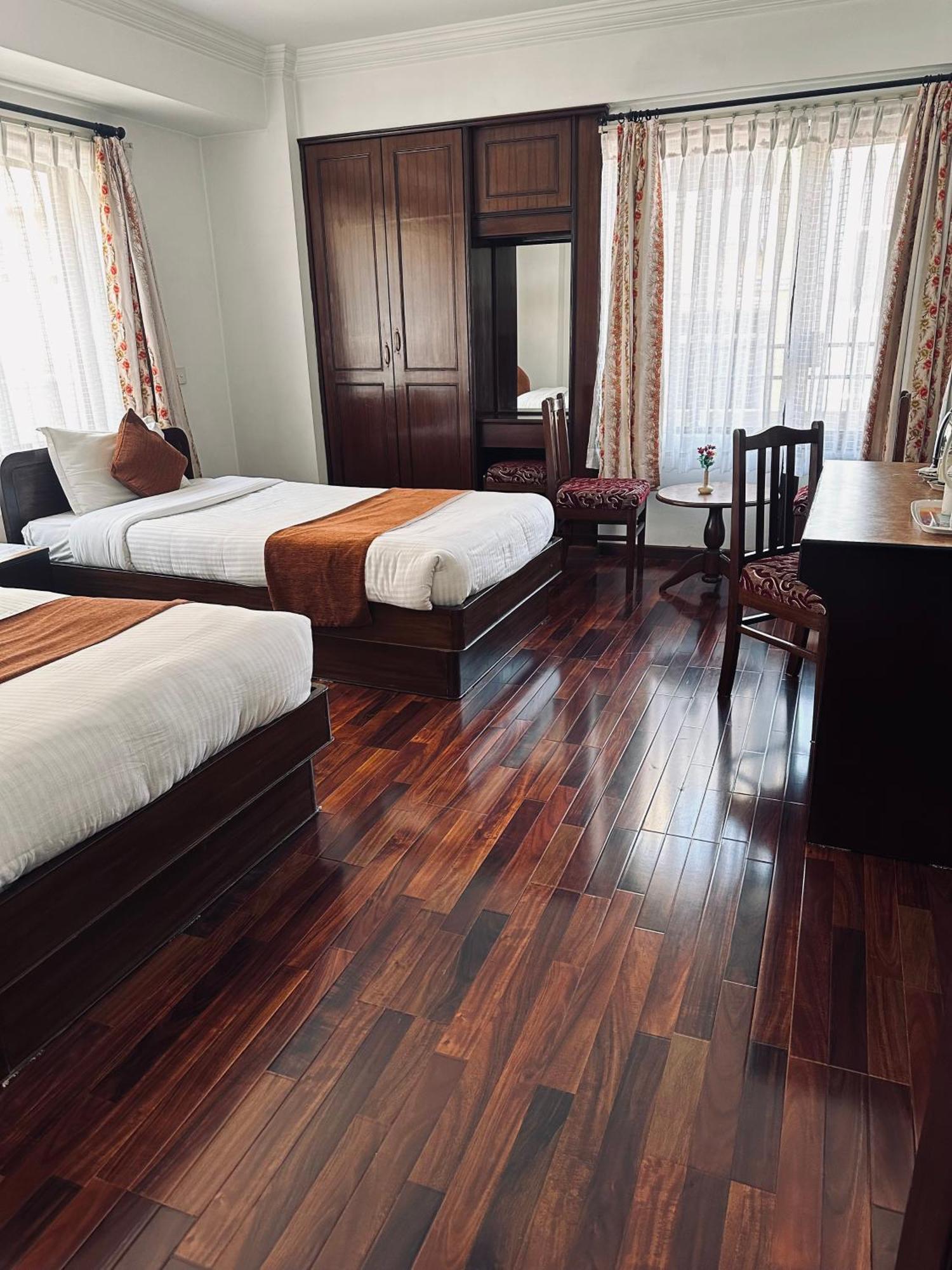 Fuji Hotel Kathmandu Exterior photo