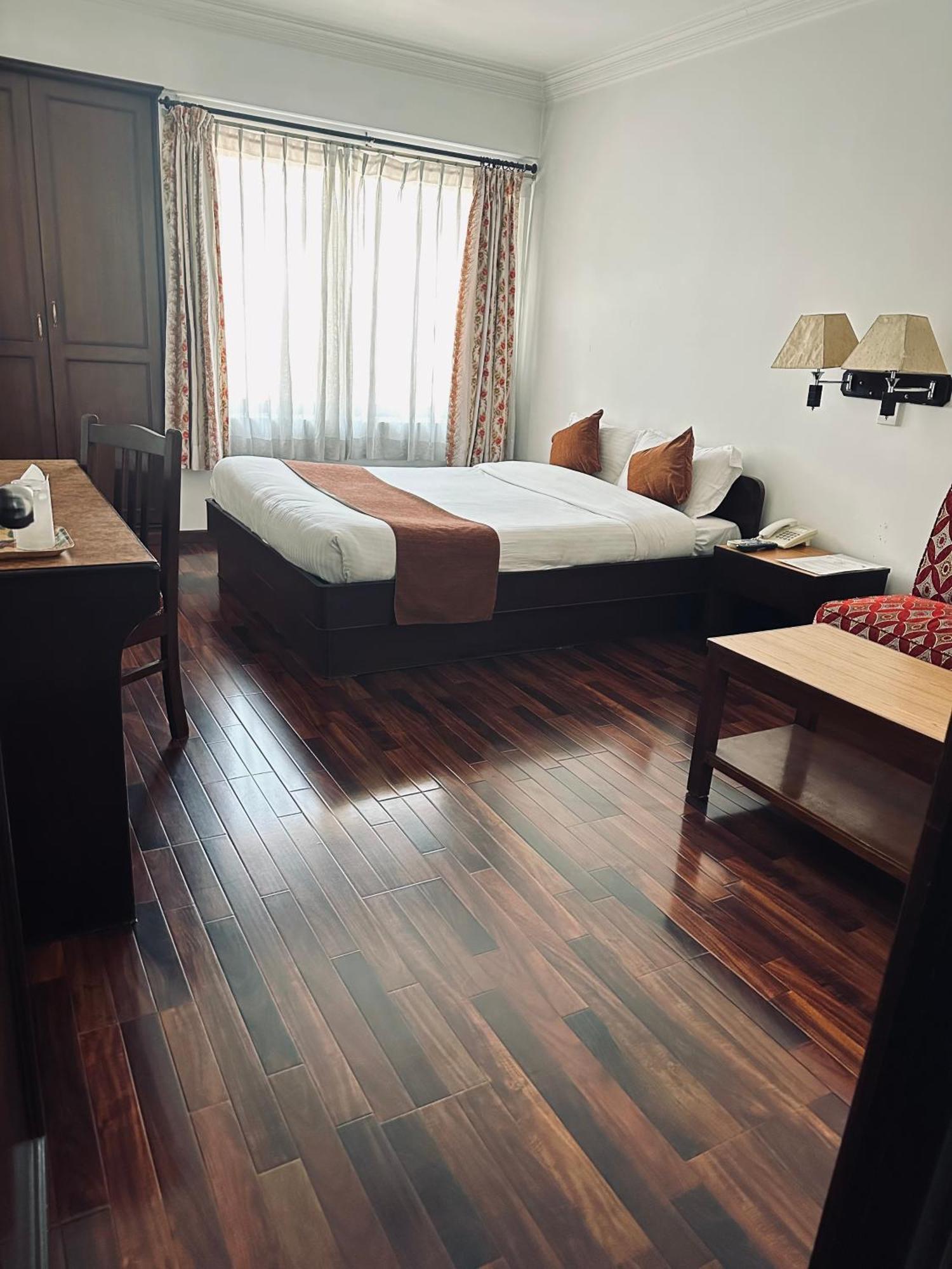 Fuji Hotel Kathmandu Exterior photo