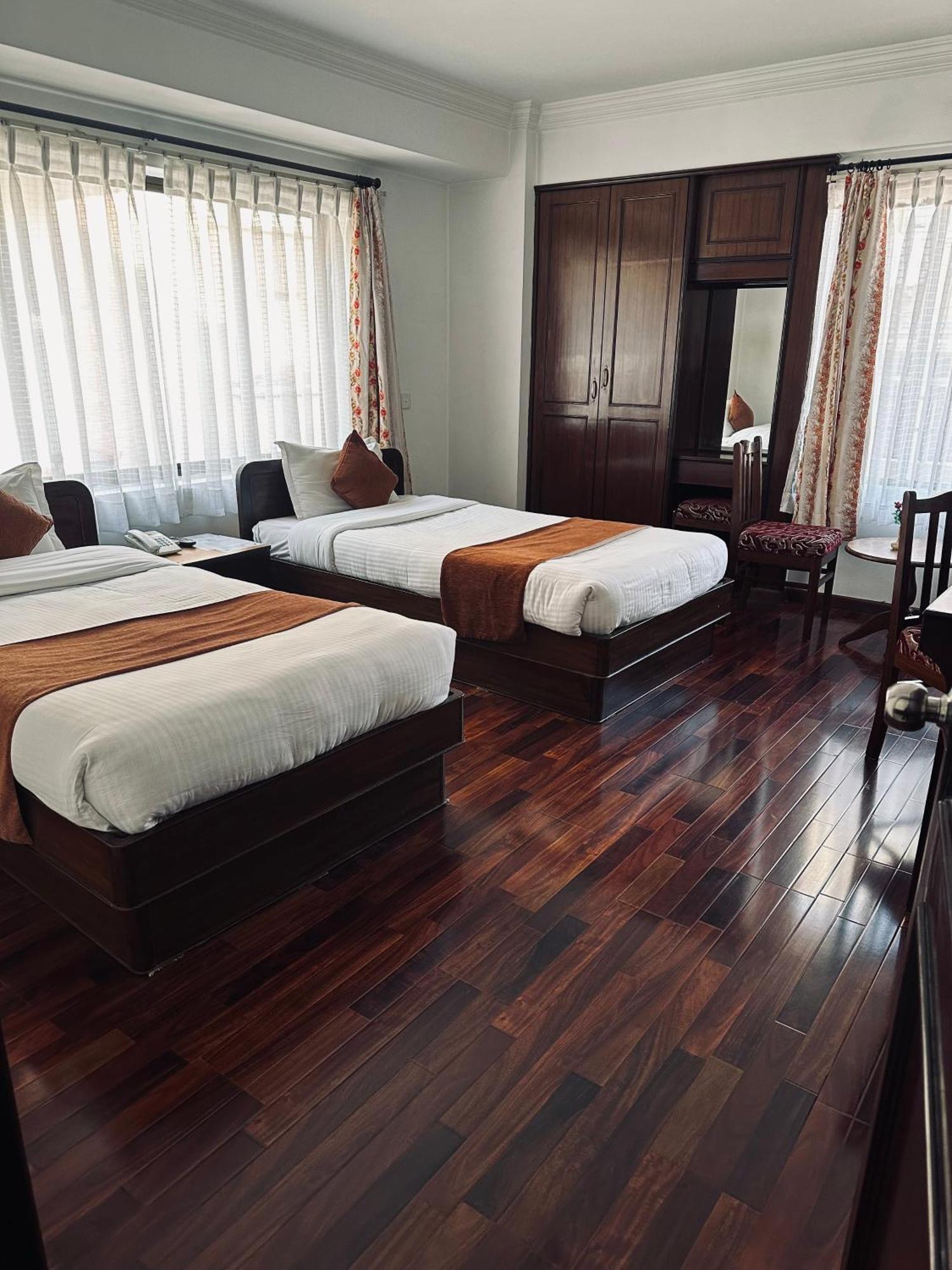 Fuji Hotel Kathmandu Exterior photo