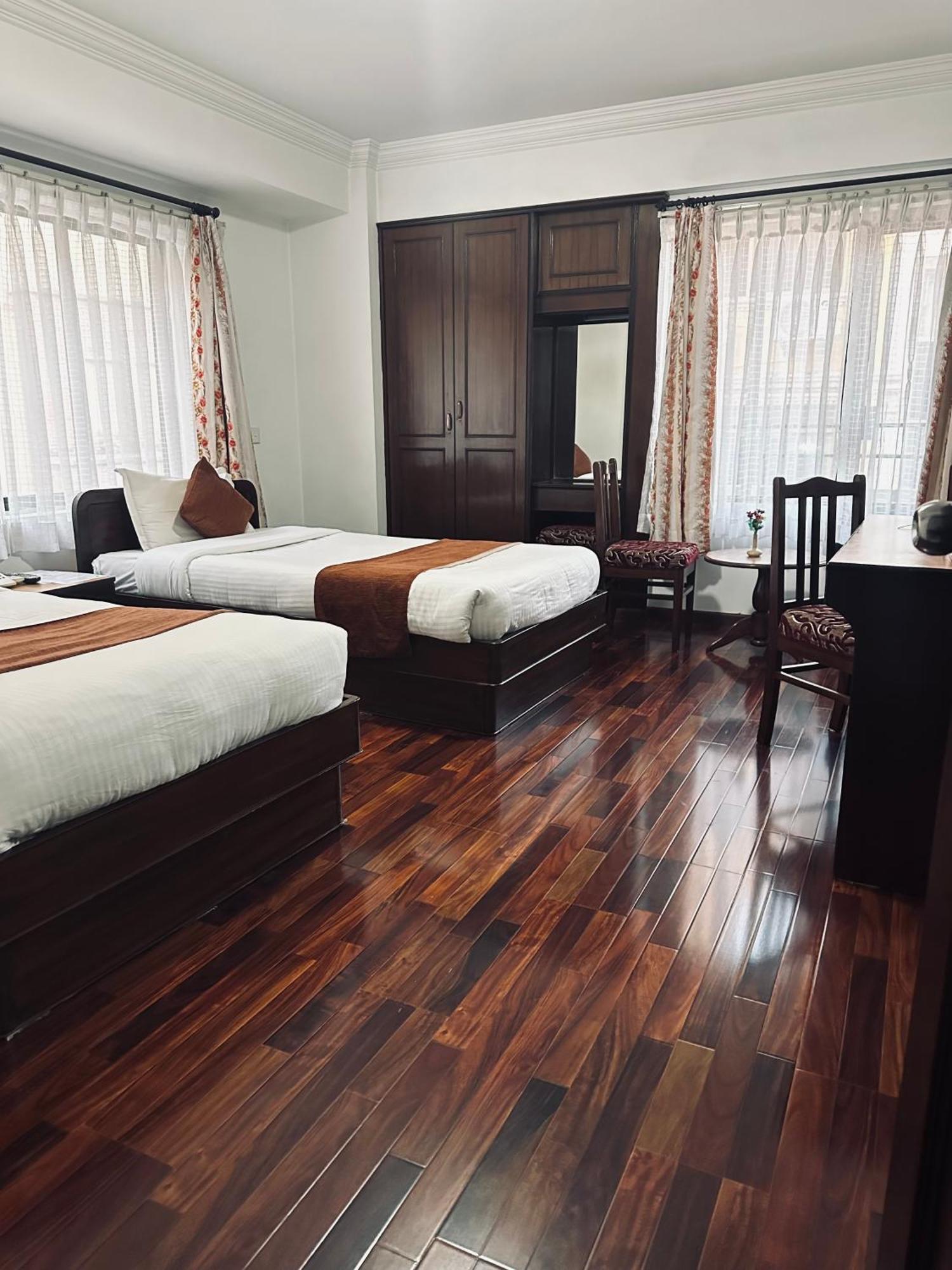 Fuji Hotel Kathmandu Exterior photo