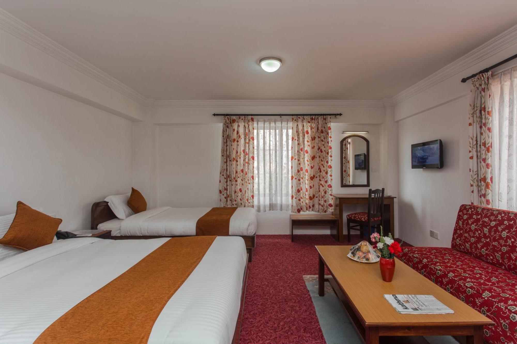 Fuji Hotel Kathmandu Exterior photo