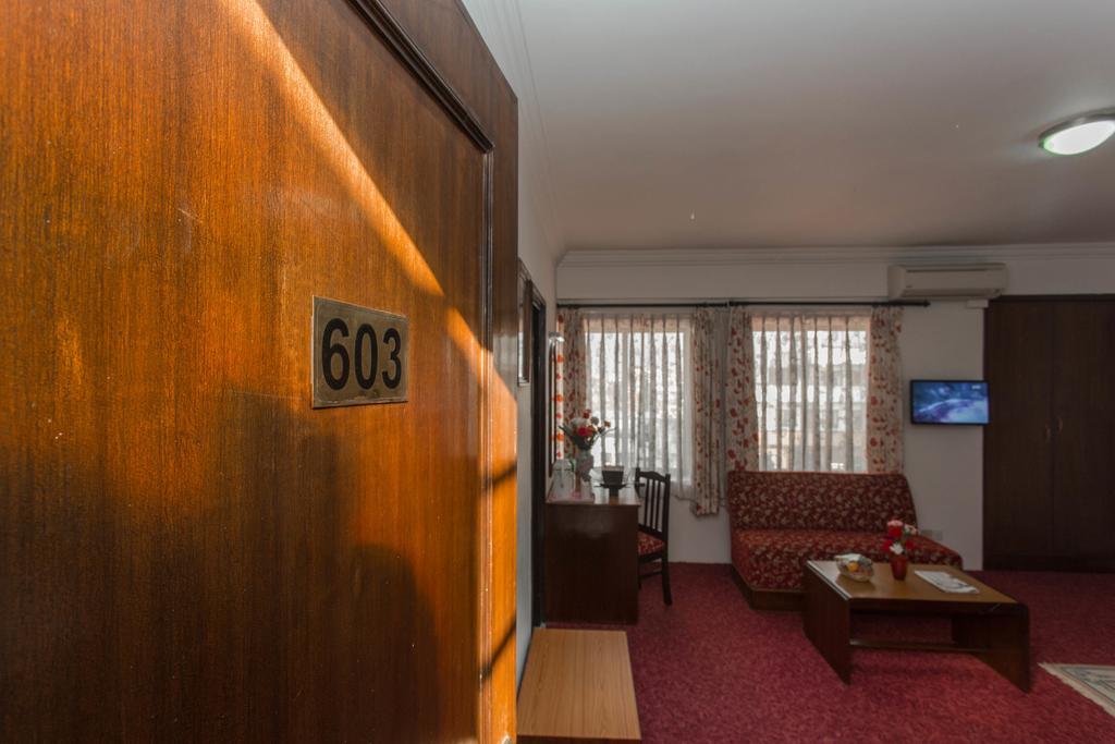 Fuji Hotel Kathmandu Exterior photo