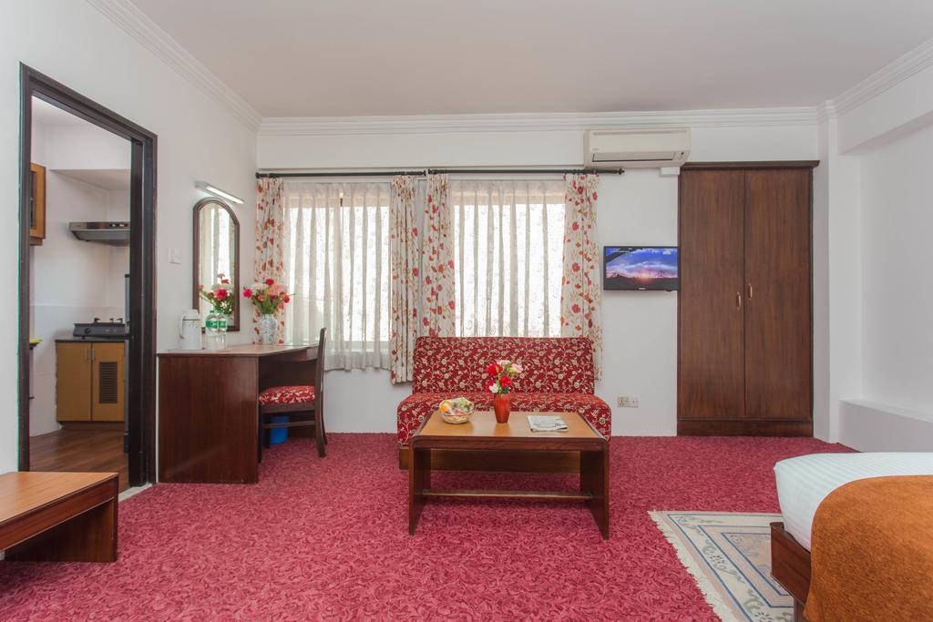 Fuji Hotel Kathmandu Exterior photo